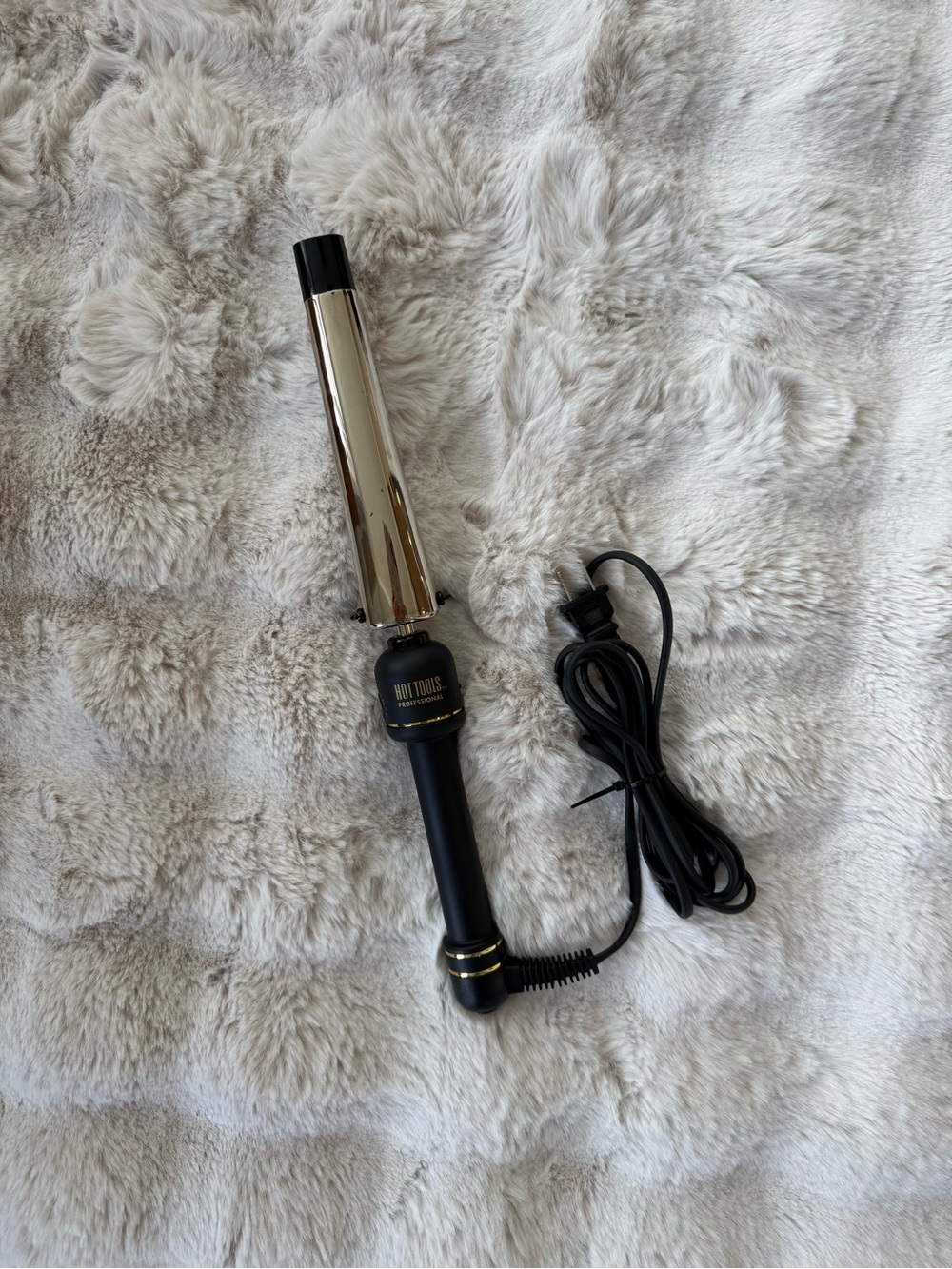 Black and Gold Tapered Curling Wand - Professional Styling Tool